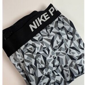 Nike Pro Dri-FIT Geometric‎ Print Training Capris Leggings Women's Size S